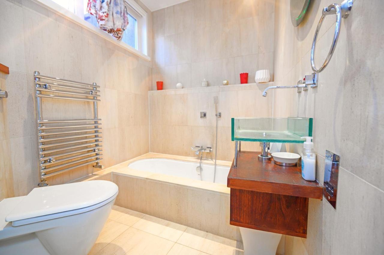 شقة Luxury Massive Townhouse By Harrods لندن المظهر الخارجي الصورة