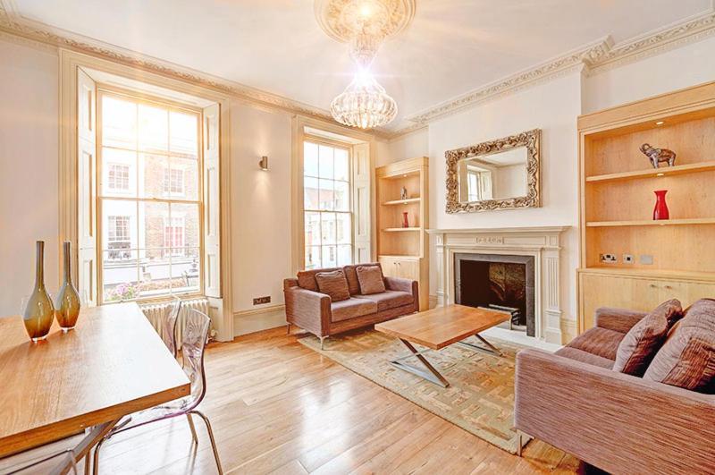 شقة Luxury Massive Townhouse By Harrods لندن المظهر الخارجي الصورة